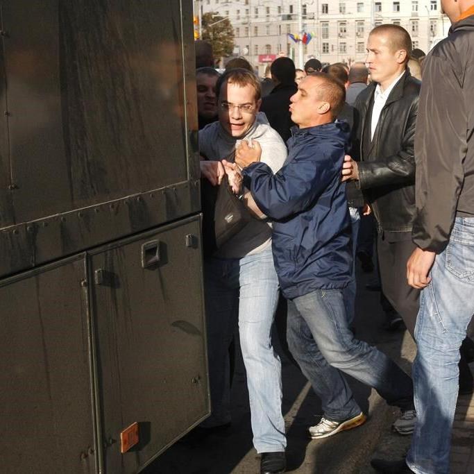 Belarus arrests well-known analyst as crackdown on opposition continues